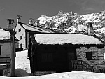 Scorci in b/n dall'alpe.....